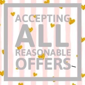 🛍💗OFFERS WELCOMED🛍💗